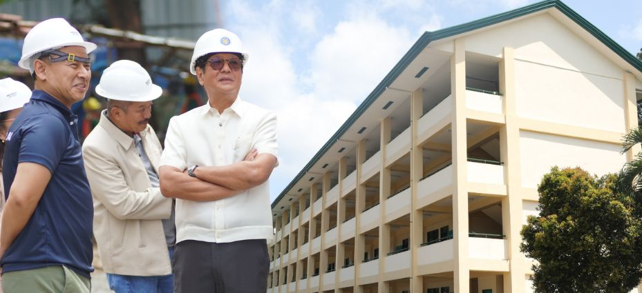 DepEd pinapabilis ang pagtapos ng mga silid-aralan, mas pinalalawak ang mga paraan ng konstruksyon para sa 2026